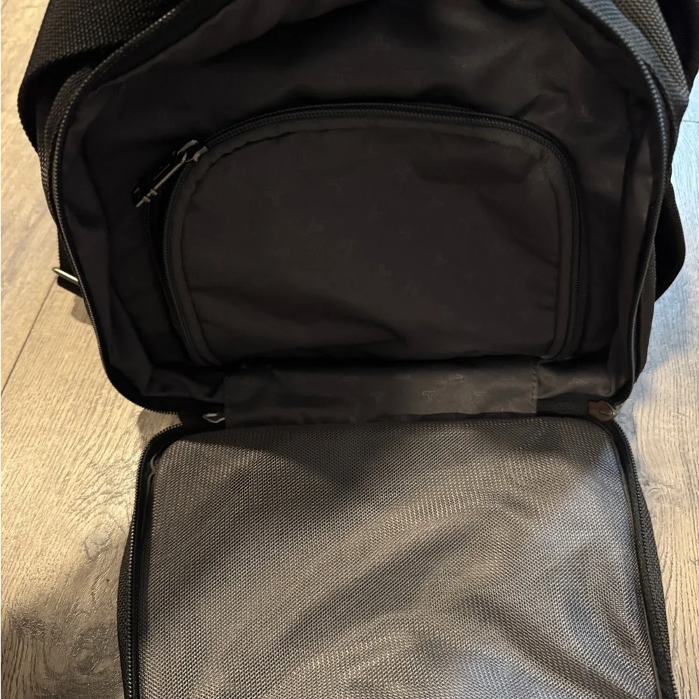 Tumi Black Duffel Bag with Durable Design